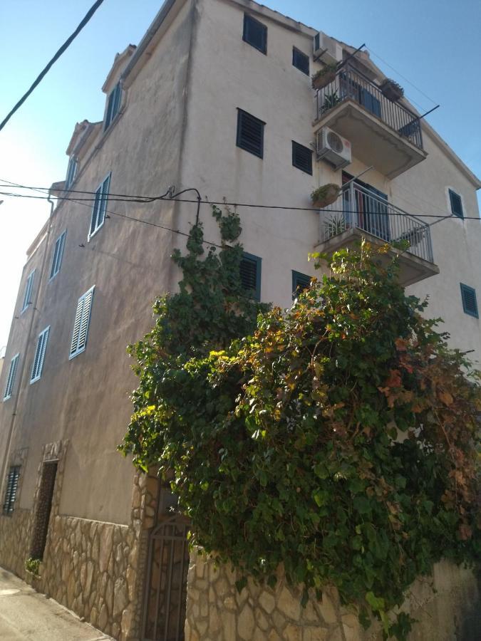 Apartments Maja I Mate Sucuraj Bagian luar foto