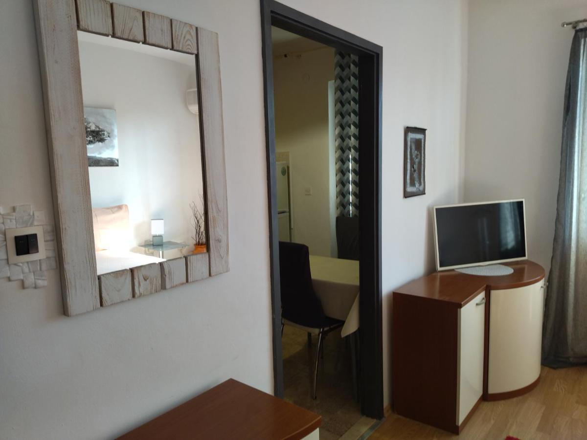 Apartments Maja I Mate Sucuraj Bagian luar foto